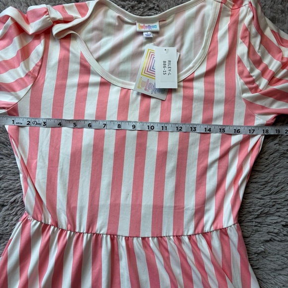 ⭐️⭐️⭐️NWT LuLaRoe Pink and White Striped Riley Dress size Large - Picture 3 of 6